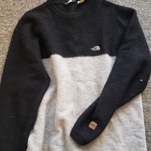 the north face sweater men size large